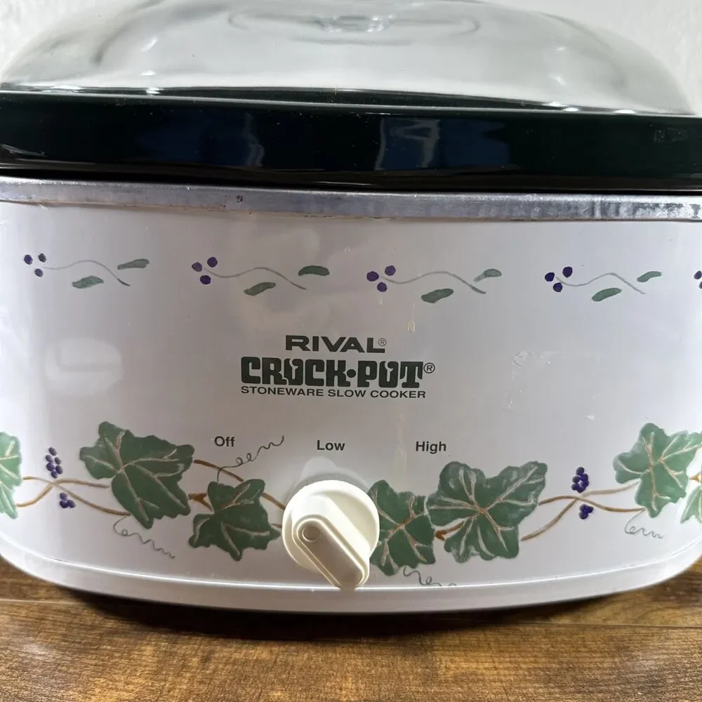 Rival Slow Cooker 4.5 qt Oval Crock-Pot Ivy & Grapes Green & White MODEL 3745